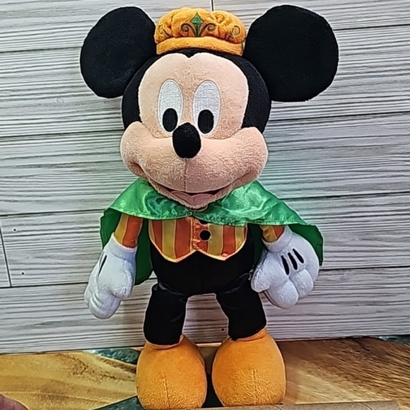 Disney's Mickey Mouse "The Pumpkin King" 12" Plush - Hallmark Exclusive - Picture 1 of 8